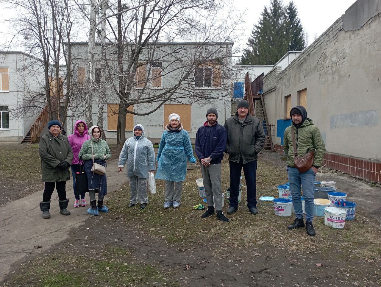 Оновлюють фасади та спортивні майданчики у Харкові